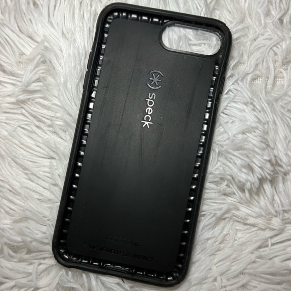 iPhone 7 Plus case - Picture 3 of 3
